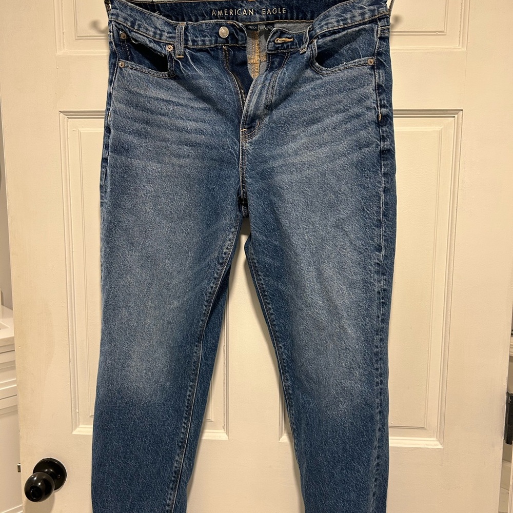 American Eagle Outfitters Women's Classic Blue Straight Leg Jeans